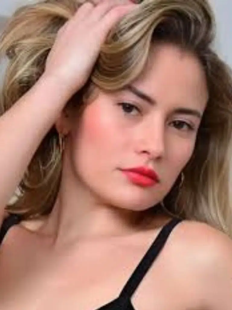 Anastasia Rey Biography: Wiki, Age, Career, Height, Weight, Husband, Net Worth & More
